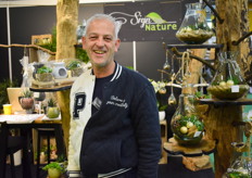 Nanno Siertsema stond op de beurs met de glas, pot en jutte concepten voor het luxere segment.